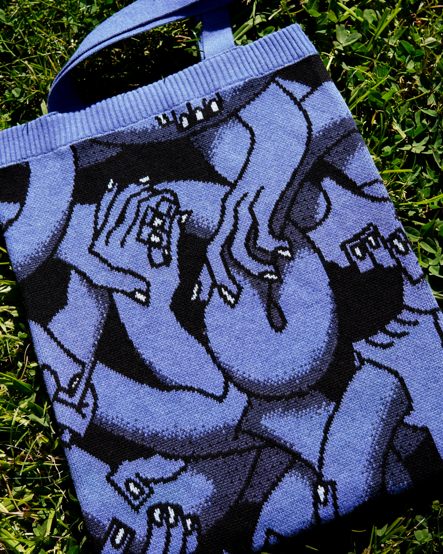 "Hand Tangle" Knitted Tote (blueish)