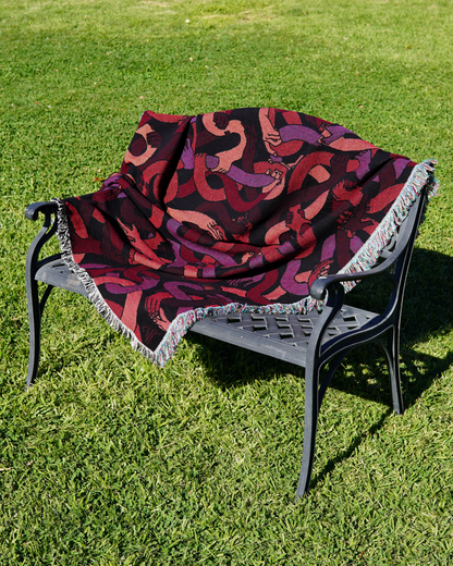 "Hand Tangle" Tapestry Blanket (deep red)