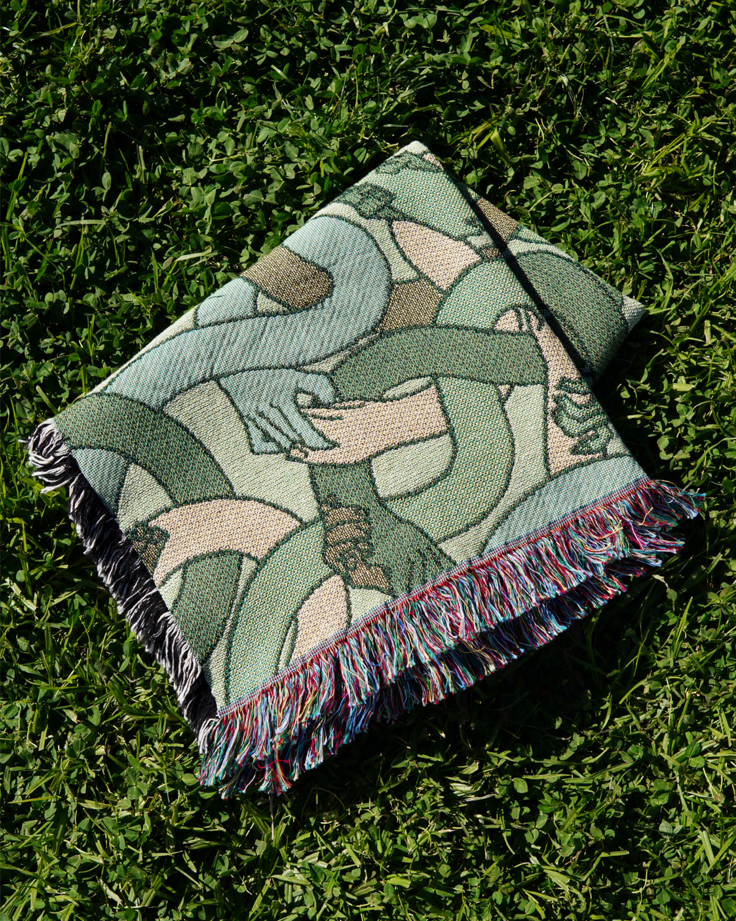 "Hand Tangle" Tapestry Blanket (jungle green)